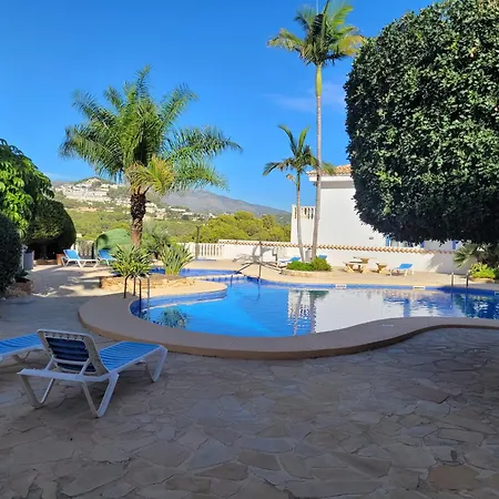 Rent Pueblo Casanova شقة كاليبي